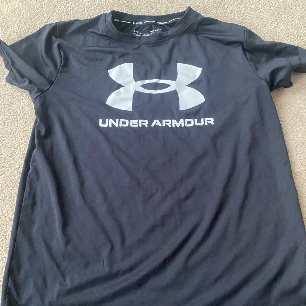 Under Armor shirt (girls)